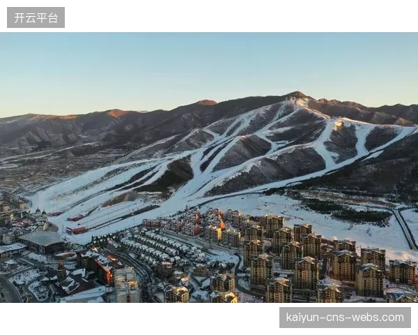 张家口崇礼雪场借助无人机实现救援下沉，复杂地形事故响应时间已缩短至15分钟内